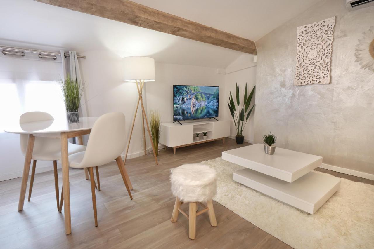 Appartements Premium En Hyper Centre Ville Brignoles Buitenkant foto