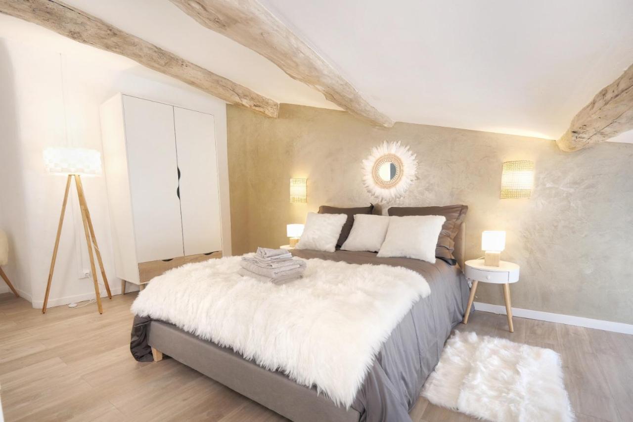 Appartements Premium En Hyper Centre Ville Brignoles Buitenkant foto