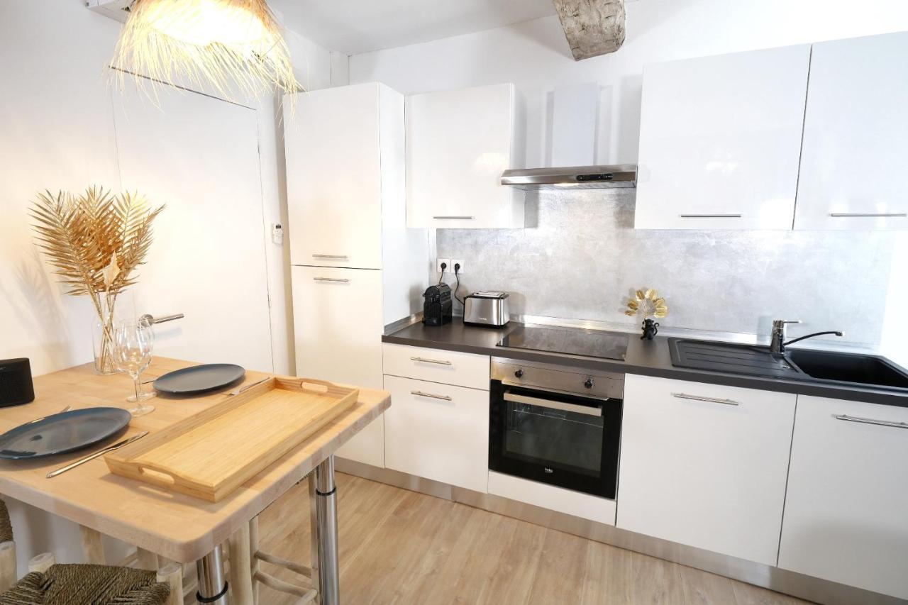 Appartements Premium En Hyper Centre Ville Brignoles Buitenkant foto